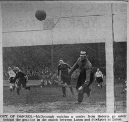 Stockport County {H} 1.1.1938