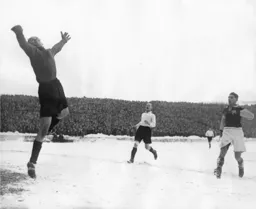 Les Bywater tips the ball over