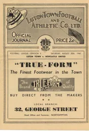 Programme: Luton Town FC vs Newcastle United (30th Aug 1947)