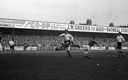 Wally Shanks gets in a shot