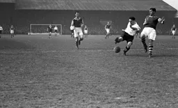 Tom Kiernan attempts to get the Luton attack moving