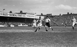 Charlie Watkins about to shoot