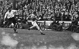 Jim Mulvaney beats his man