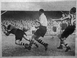 Notts County {H} 3.3.1951