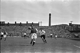 Bert Mitchell, on his debut, ready to pounce