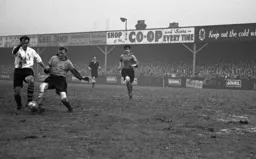 Jesse Pye tries to escape the attention of Jim McCabe