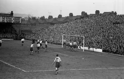 Spot The Ball as Town attack the Kenilworth Road end