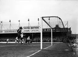 Sunderland keeper Willie Fraser cut out a cross intended for Gordon Turner