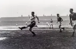 Bob Morton shoots but is off target