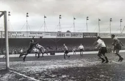 Bobby Mason puts Wolves ahead
