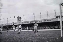 Tommy McKechnie puts in a shot