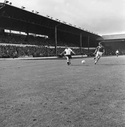 Harry Walden gets a cross in