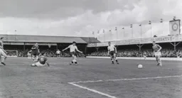 Gordon Turner fires home