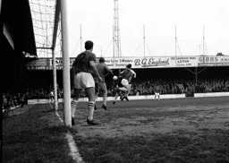 Barrow defend in depth