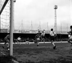 Gordon Riddick gets his head to the ball