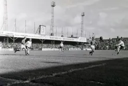 Bruce Rioch`s early attempt at goal goes wide