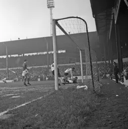 Bruce Rioch waits in case of a goalkeeping slip