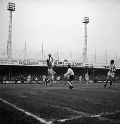 Laurie Sheffield waits for goalkeeping error