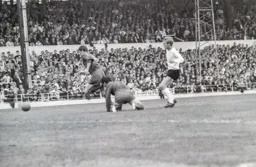 Brian Lewis beats the keeper