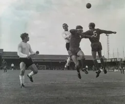 Laurie Sheffield challenges Orient’s Terry Mancini