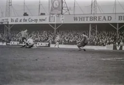 Peter Phillips tries his luck