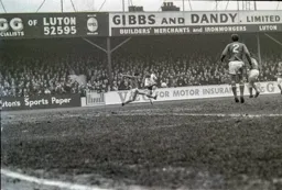 Malcolm Macdonald shoots from distance