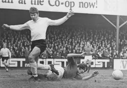 Malcolm Macdonald misses the ball