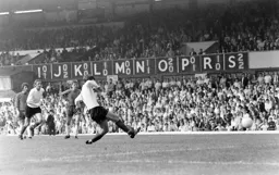 Malcolm Macdonald scores from the spot