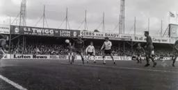 Malcolm Macdonald must score (2)