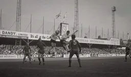 Malcolm Macdonald rises