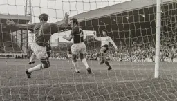 Don Givens blasts over