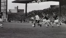 Jimmy Ryan on the attack