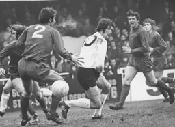 Don Givens is unable to break the Sunderland rearguard