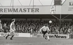 Vic Halom with an early attempt to get on the scoresheet