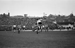 Barry Butlin win the aerial battle