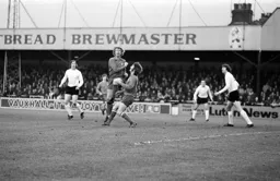 Butlin, Aston and Hindson surround the Forest defence