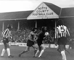 BaryButlin waiting for a slip