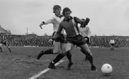 Jimmy Husband shields the ball