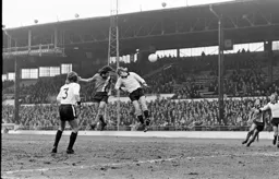 Peter Anderson heads goalwards