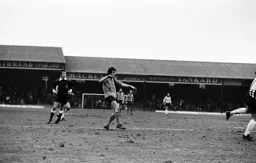 P757Jimmy Ryan shows precision