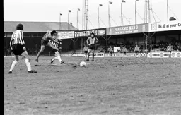 Jimmy Husband lets fly