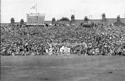 Opening day crowd on Kenilworth Road End