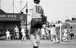 A crowded Hammers area