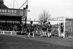 Scramble in the Chelsea goalmouth