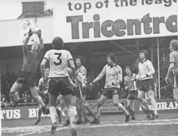 Another Luton attack fizzles out