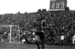 Peter Anderson scores first goal