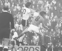Andy King tangles with Alan Slough