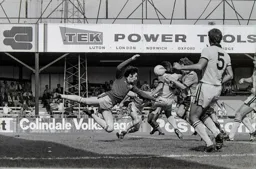 Dixie Deans bravely nets