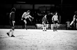 Alan West shoots without luck