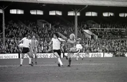 Ron Futcher let’s fly